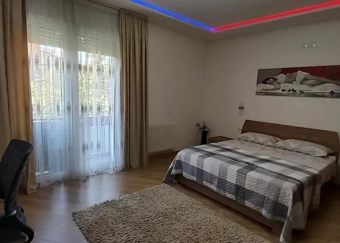 La Nadia Lejlighed *